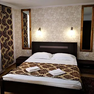 Panzio Status Apartament